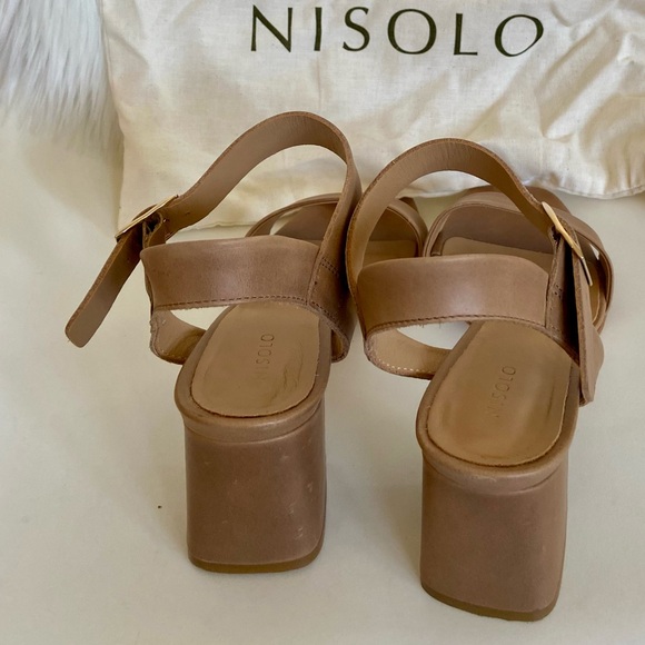 Nisolo Block Heels in Honey/Beige, Size 11 - Picture 4 of 12